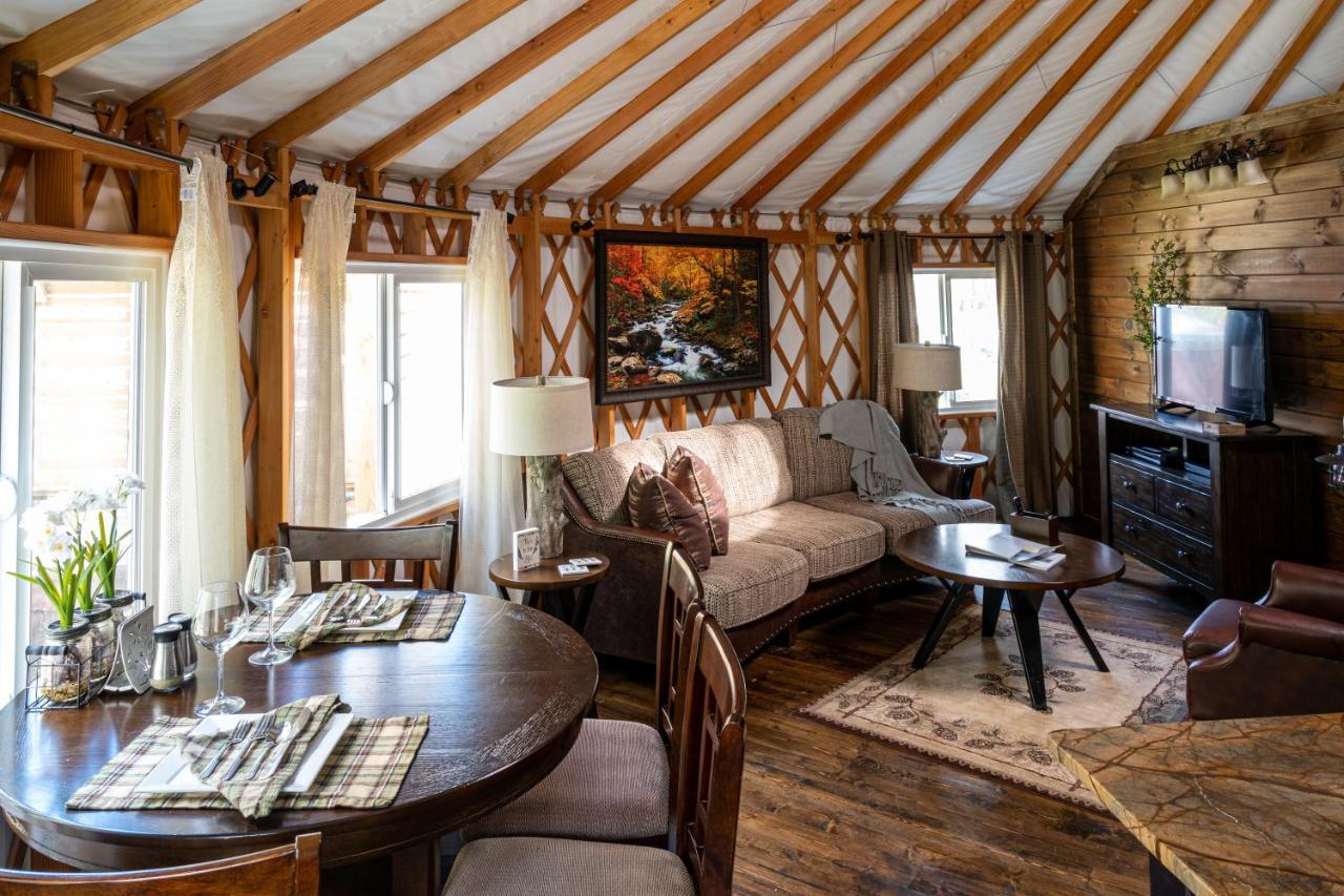 Willa Tranquil Haven Luxy Yurt - Creekside Glamping With Private Hot Tub Topton Zewnętrze zdjęcie